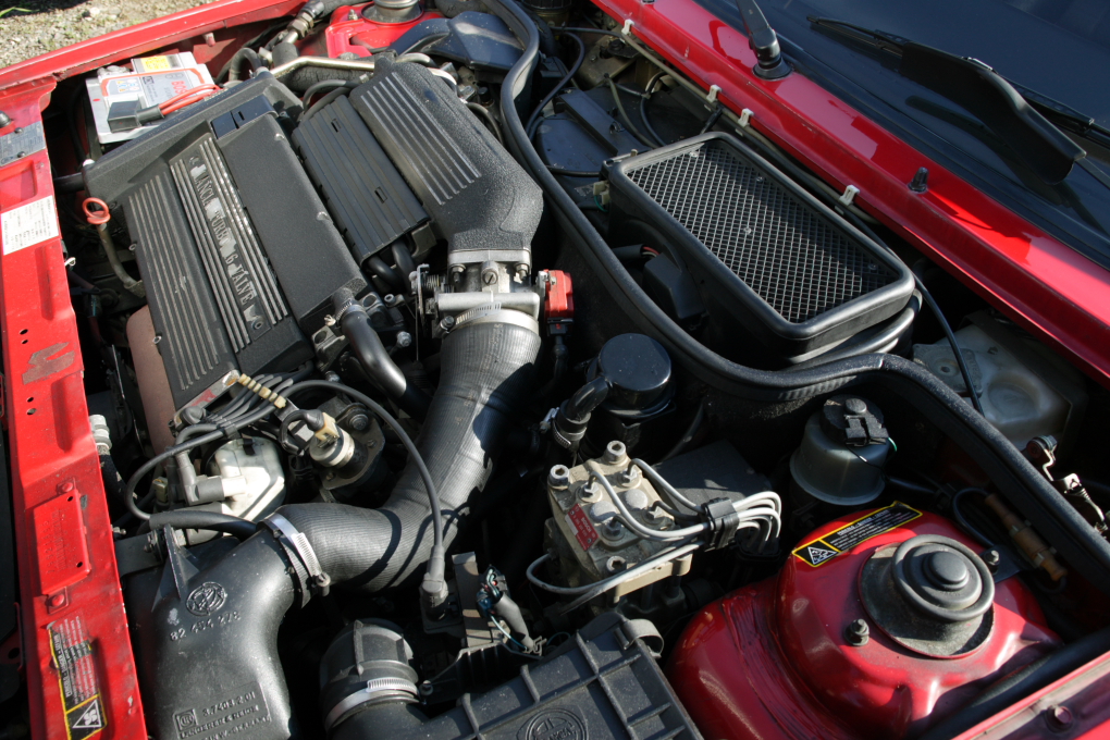  Lancia Delta HF Integrale 16V Engine 001JPG