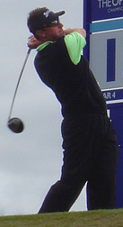 English: Robert Allenby teeing off at the 2004...