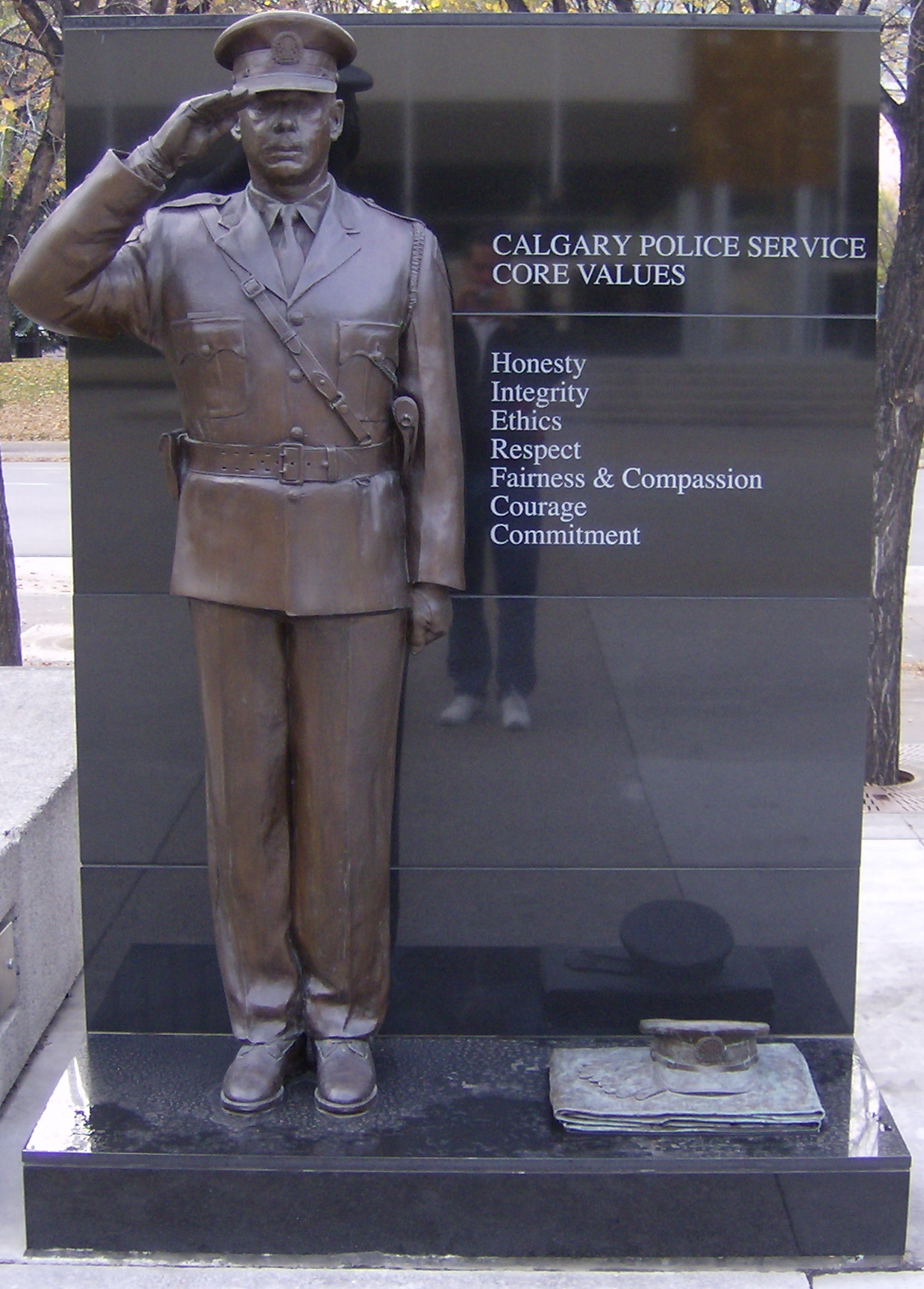 File:Calgary Police Service Core Values 1 cropped.jpg - Wikimedia