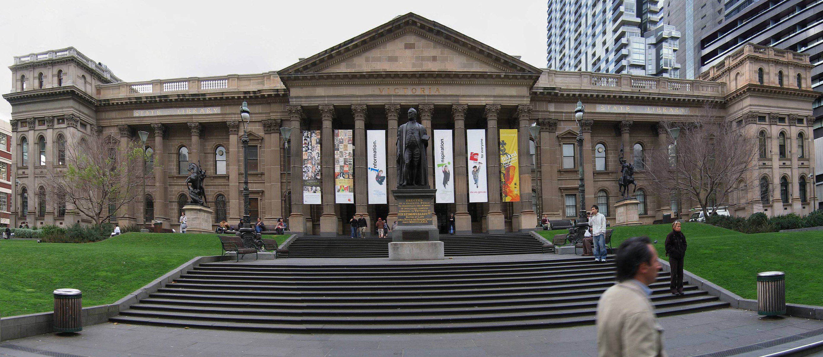State Library of Victoria, vue de Swanson Street