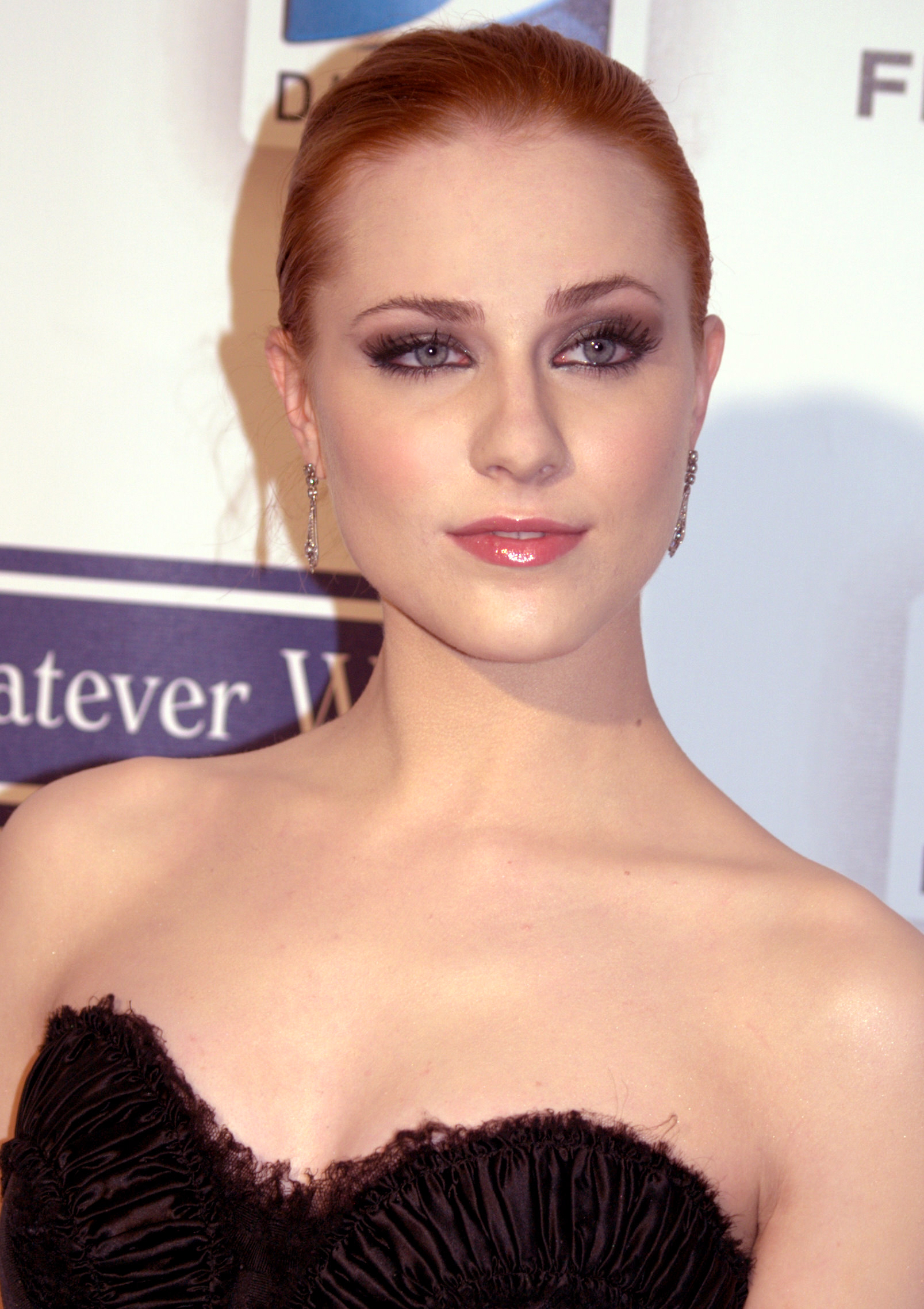 file:evan rachel wood portrait 2009.jpg - wikimedia commons