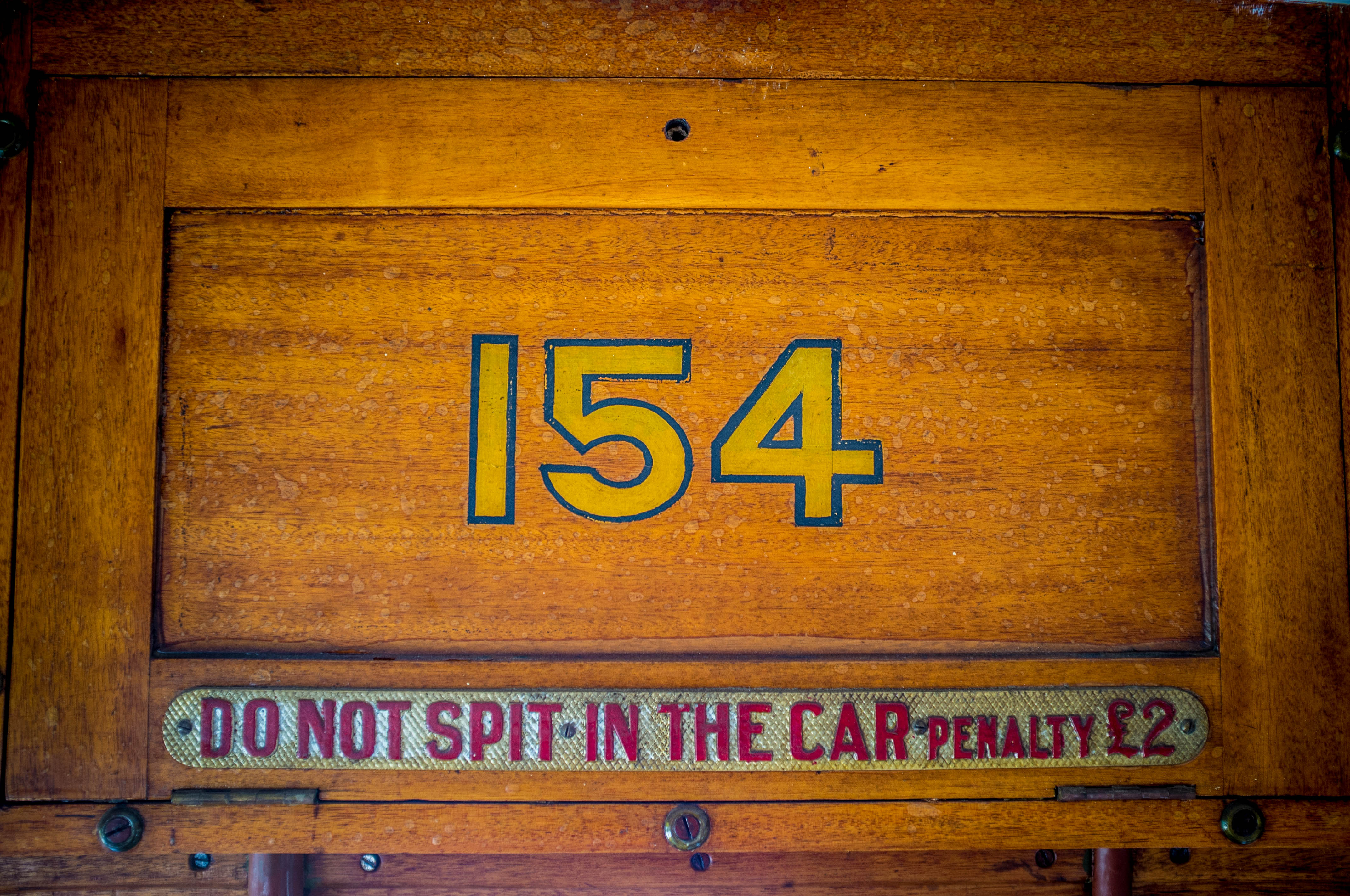 NSWDRTT_LP-class_Tram_154_Do_Not_Spit.jp