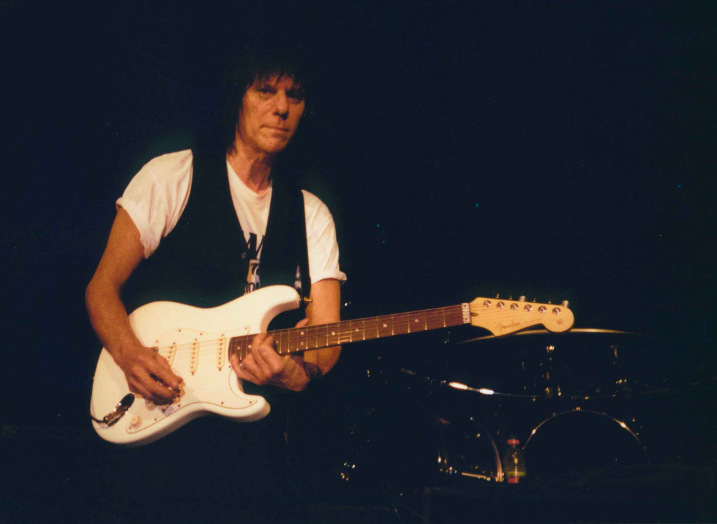 Jeff Beck: Cause We've Ended As Lovers