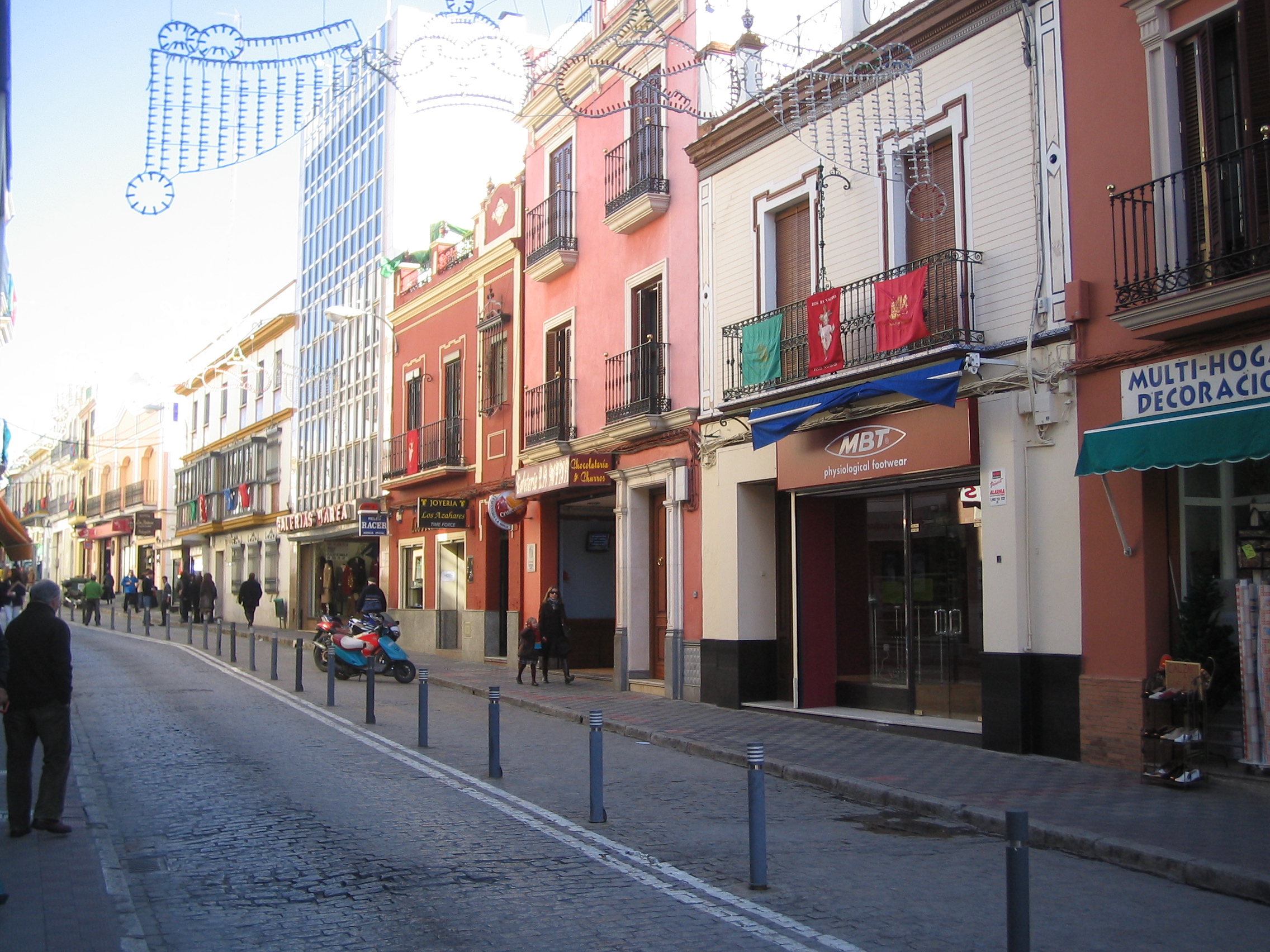 Veladores Bares Restaurantes - Calle de Alcalá de Guadira