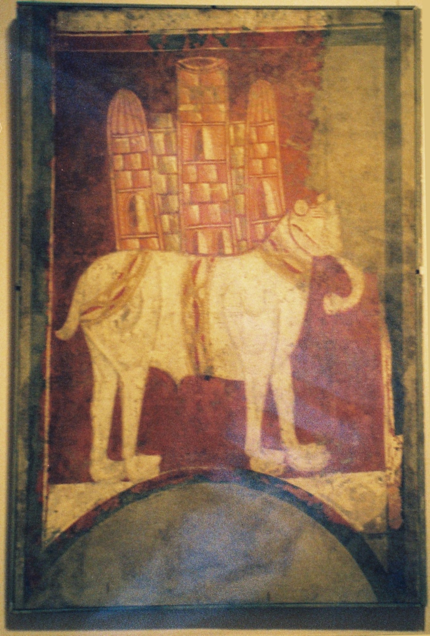 http://upload.wikimedia.org/wikipedia/commons/3/34/RomanesqueElephant.jpg