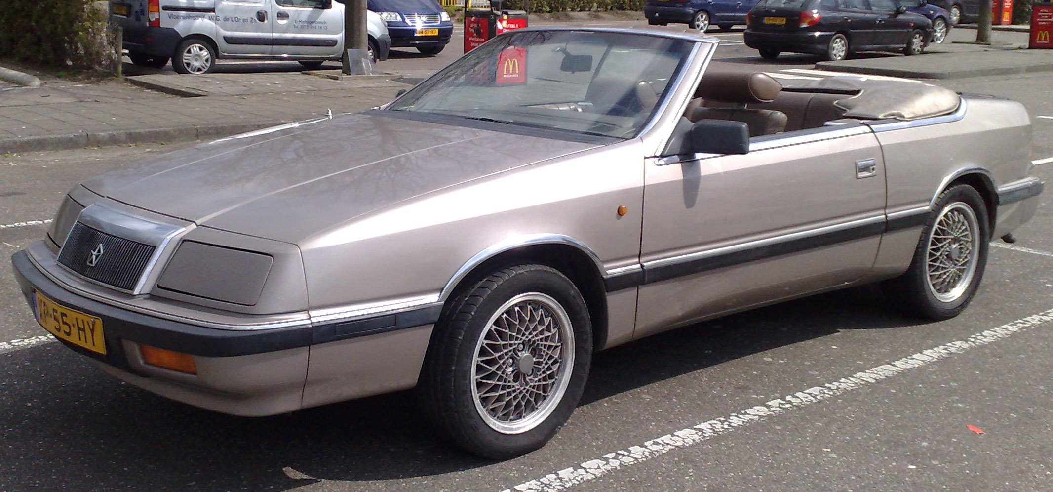 Chrysler Lebaron