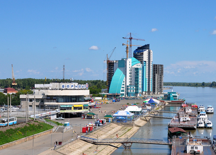 Файл:Barnaul River Port.jpg