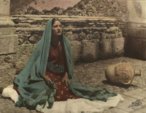Woman wearing Rebozo, Mexico
