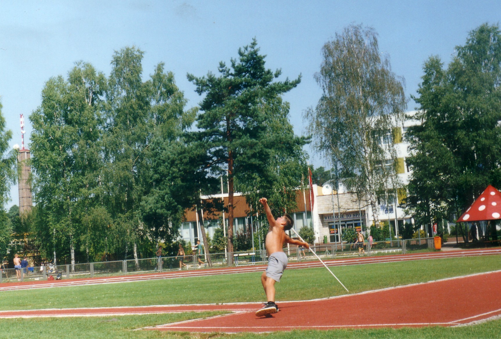 javelin throw countenance