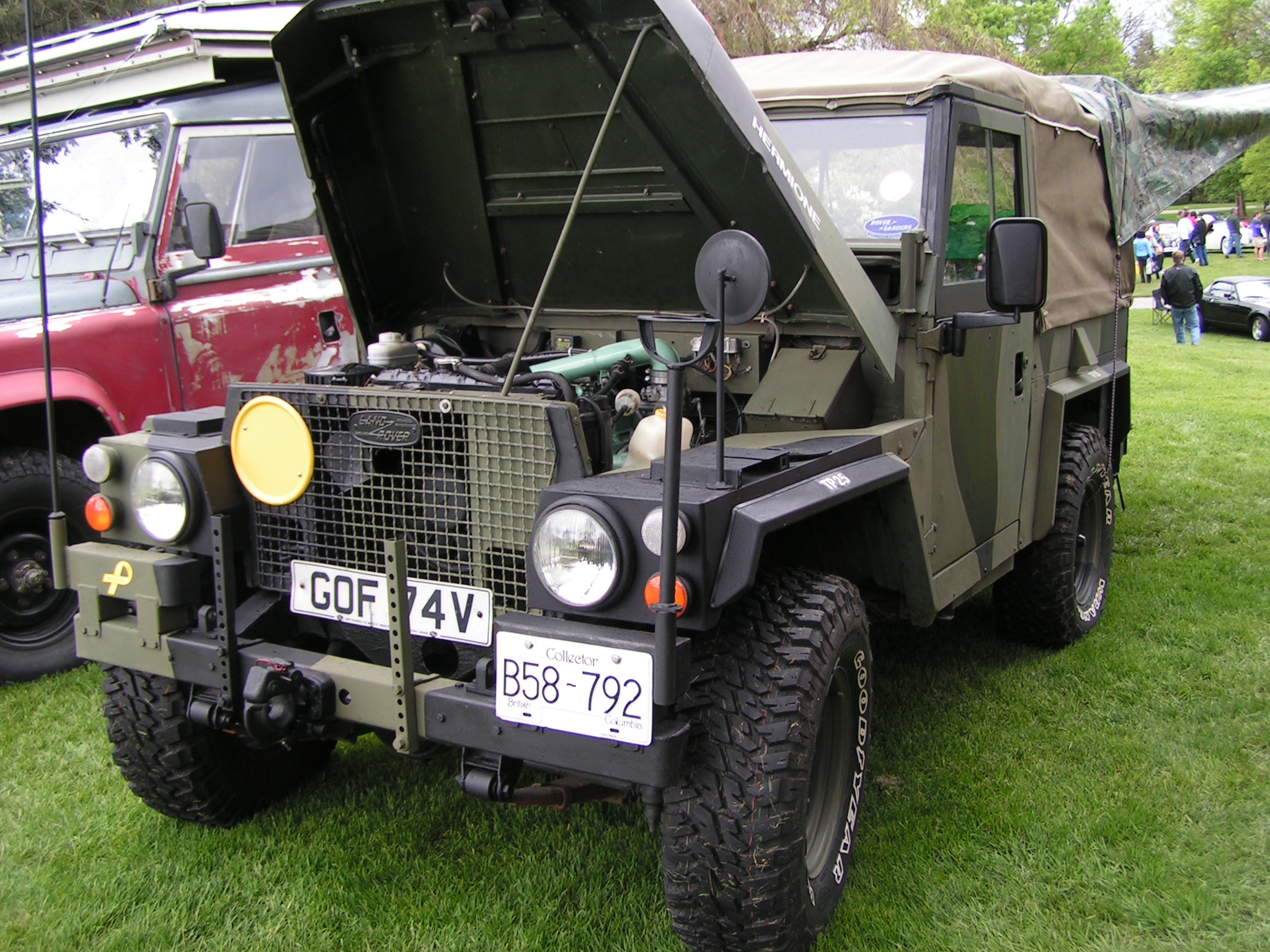 lightweight landrover figure