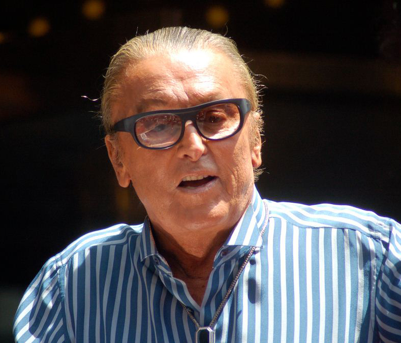 Far (Robert Evans)
