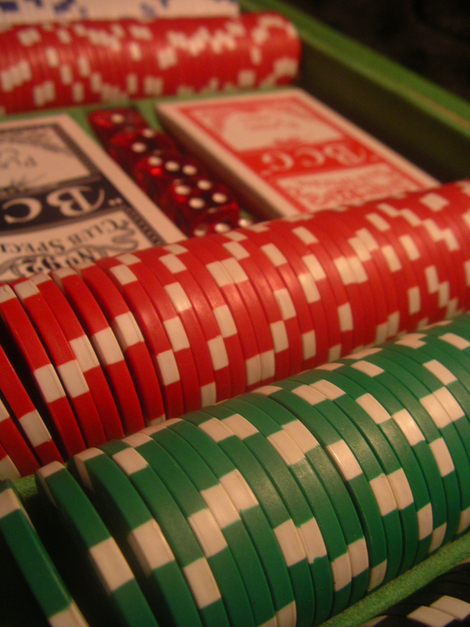 File:Poker set.JPG - Wikimedia Commons