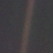 English: Cropped from ‘Pale Blue Dot’, see bel...