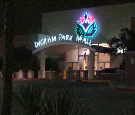 Ingram Park Mall in San Antonio, TX, Shopping Center CNIT in Paris La ...