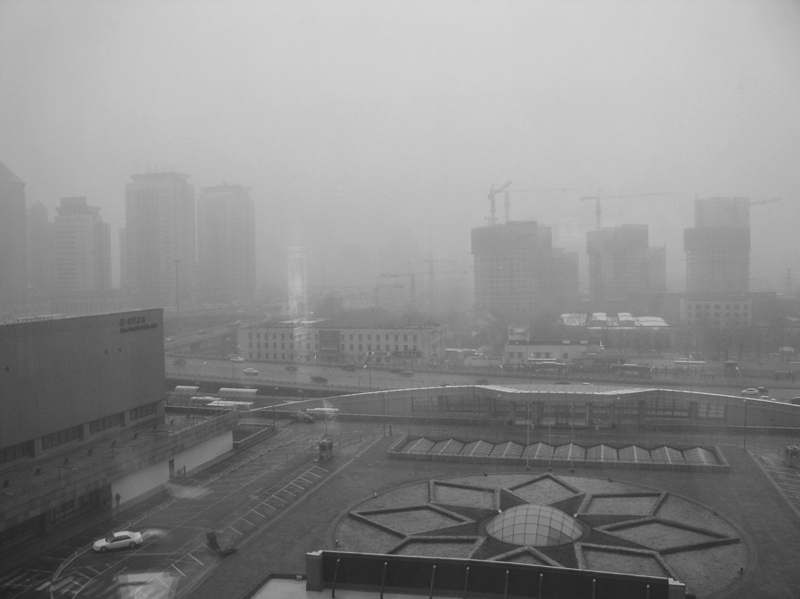 File:Beijing pollution.jpg - Wikimedia Commons