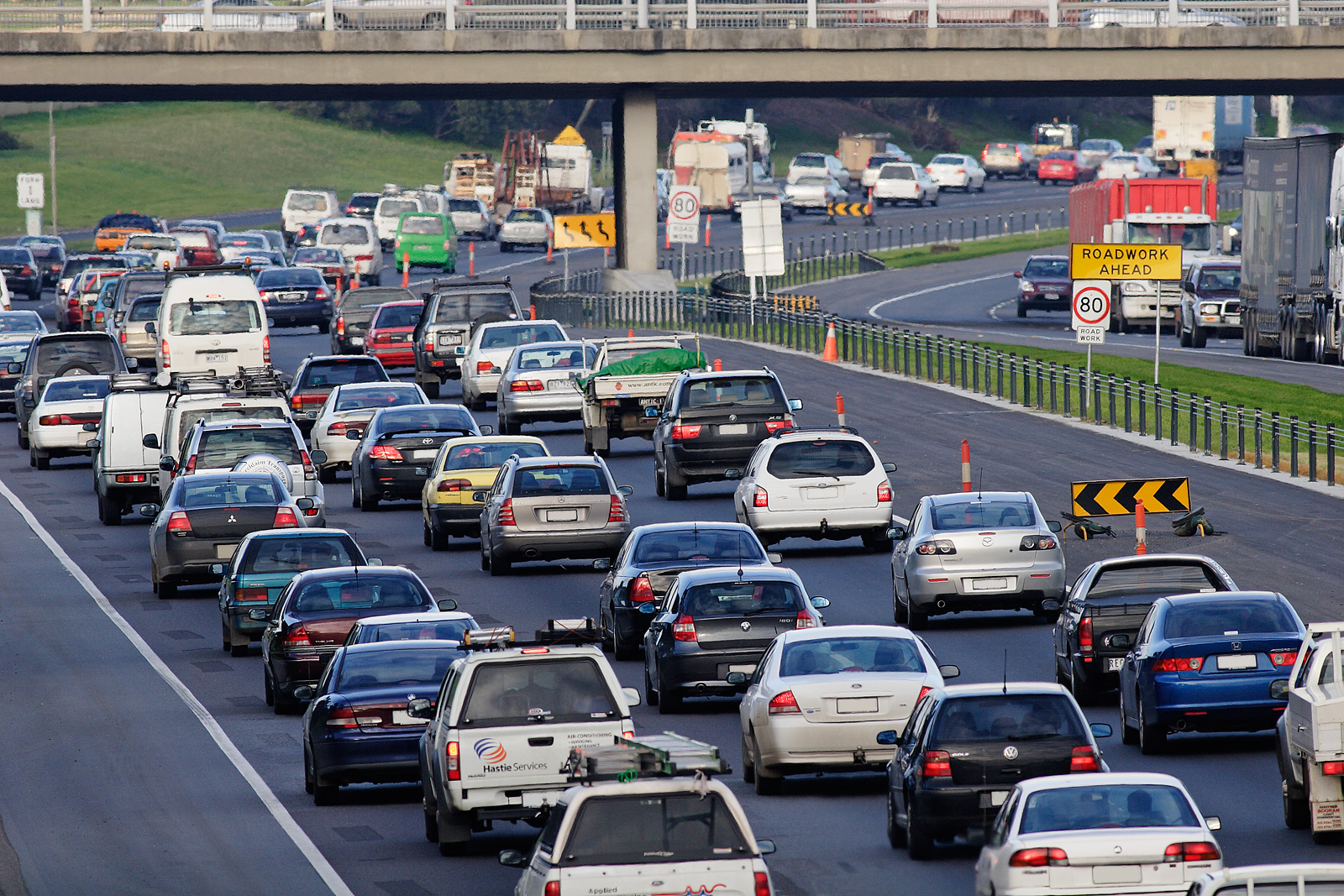 File:Peak hour traffic in melbourne.jpg - Wikipedia, the free ...