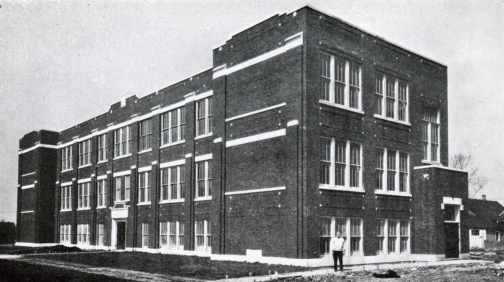 File:Roseland Christian School Current Building 1929.jpg