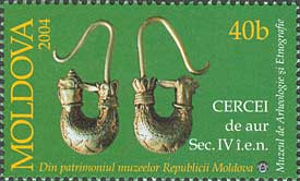 گوشواره طلایی قرن چهارم. در بالابانی، تاراکلیا کشف شد.