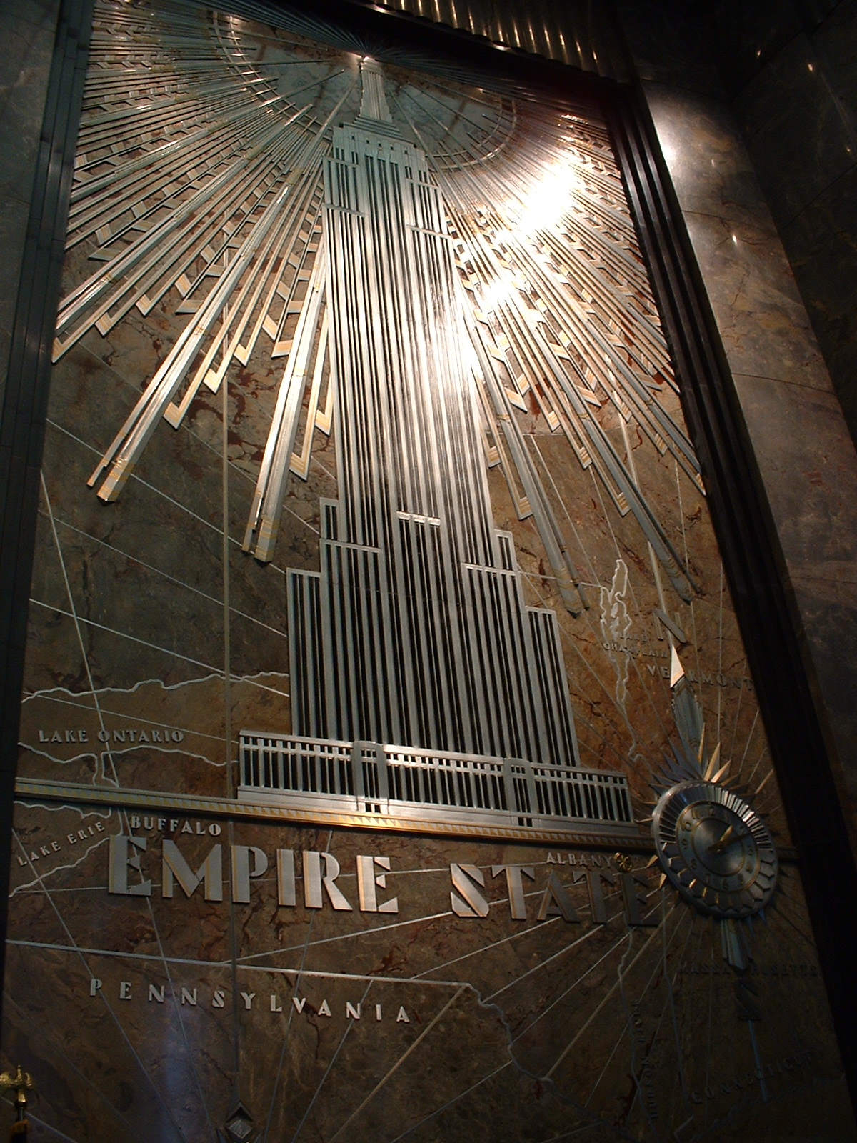 Empire_state_building_inside.jpeg