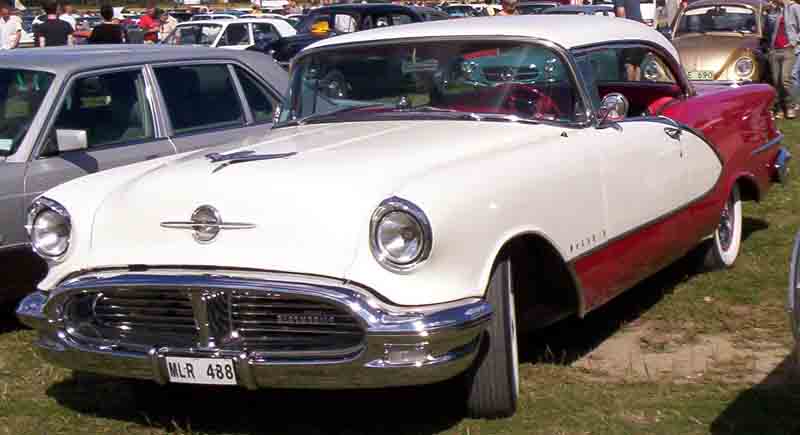 Oldsmobile Holiday 98 1956.jpg