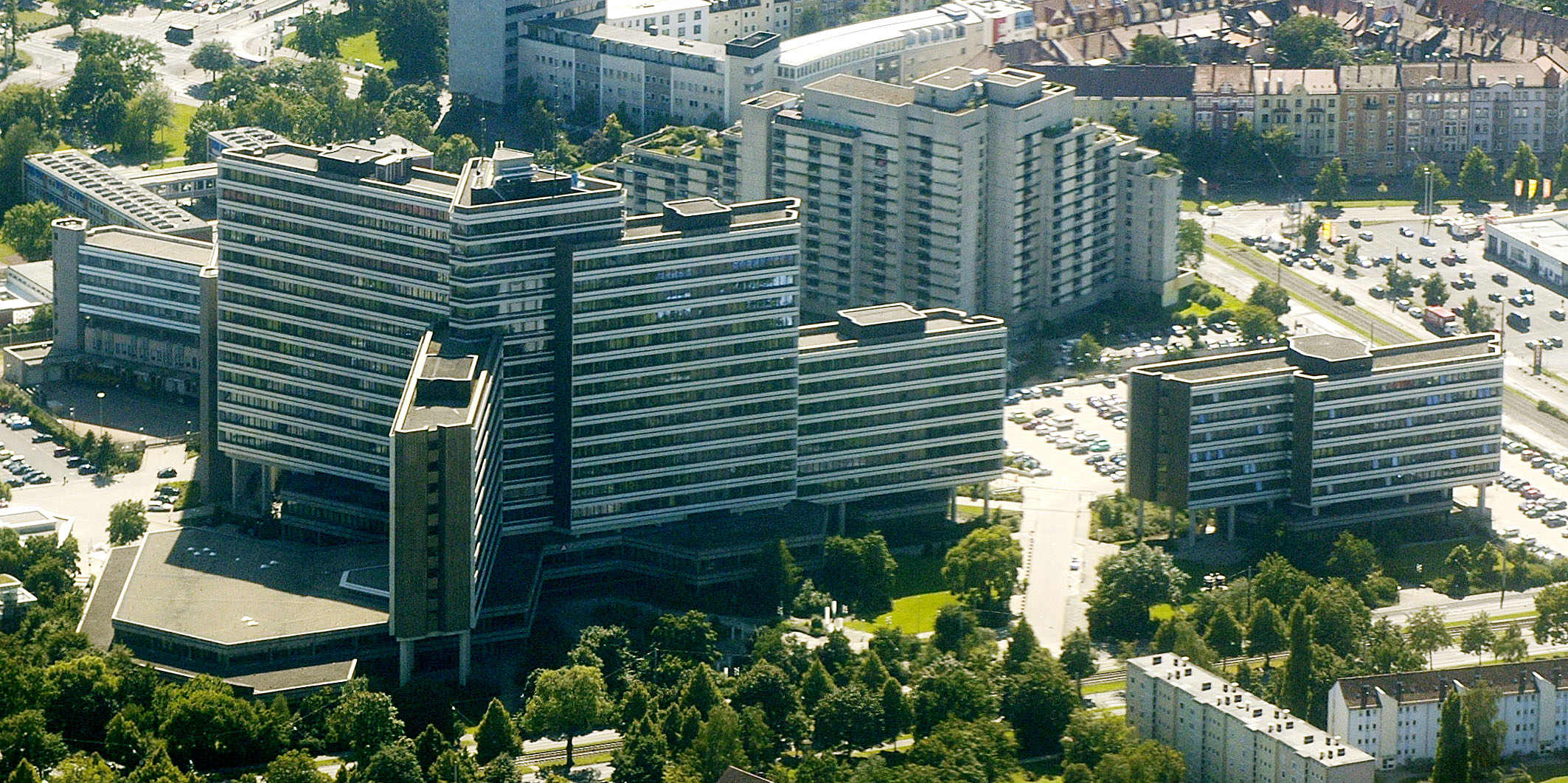 Bundesagentur für Arbeit - von Nicohofmann (Eigenes Werk) - CC-BY-SA-3.0 oder GFDL, durch Wikimedia Commons