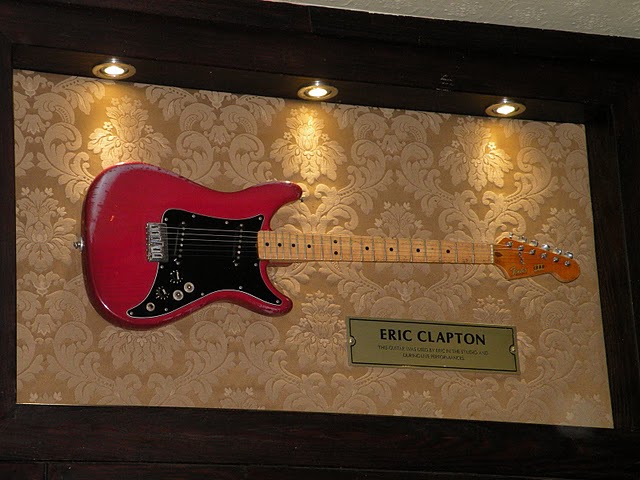 Hard Rock Cafe London Clapton's guitar Fender