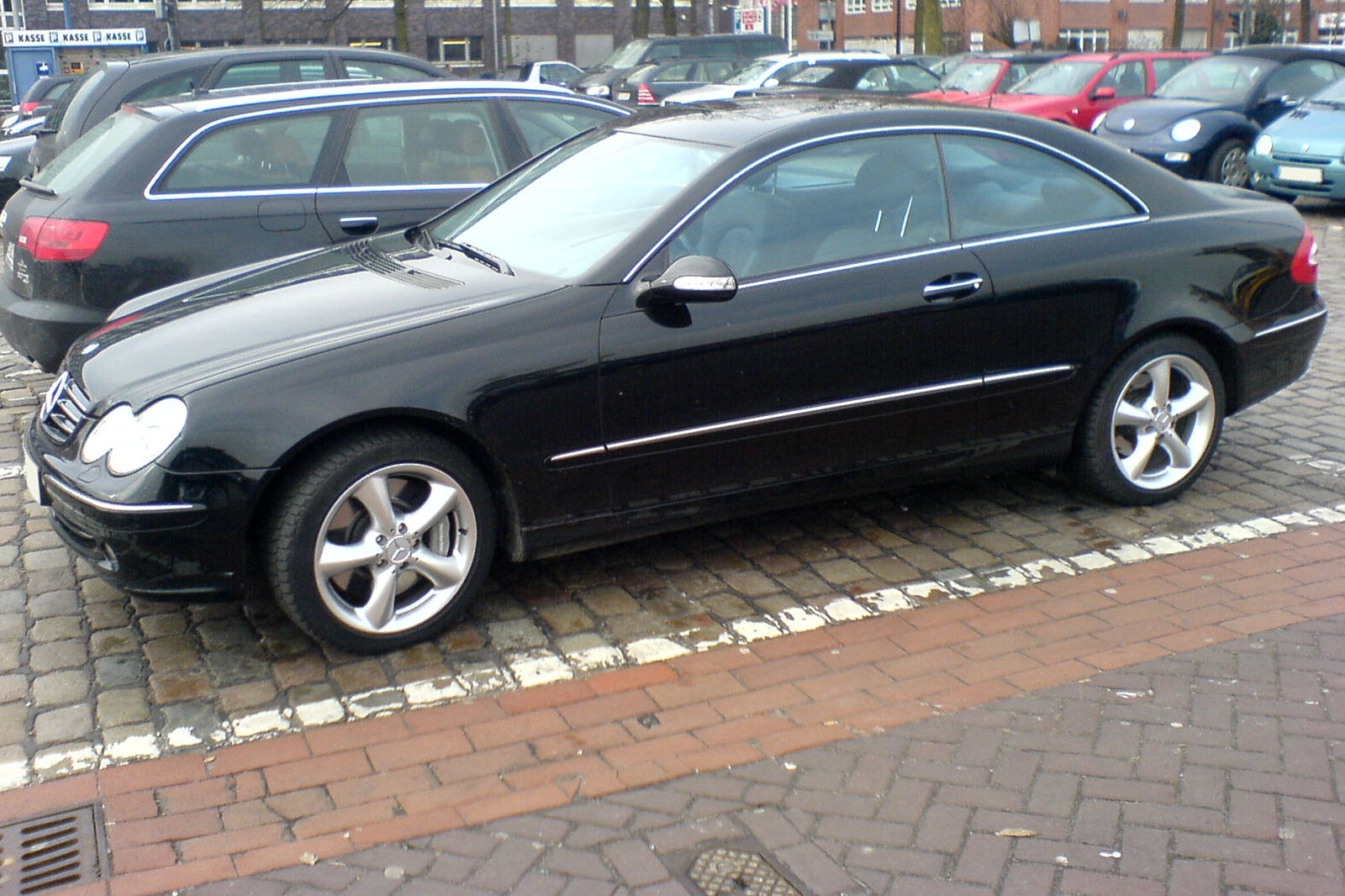 mercedes black clk