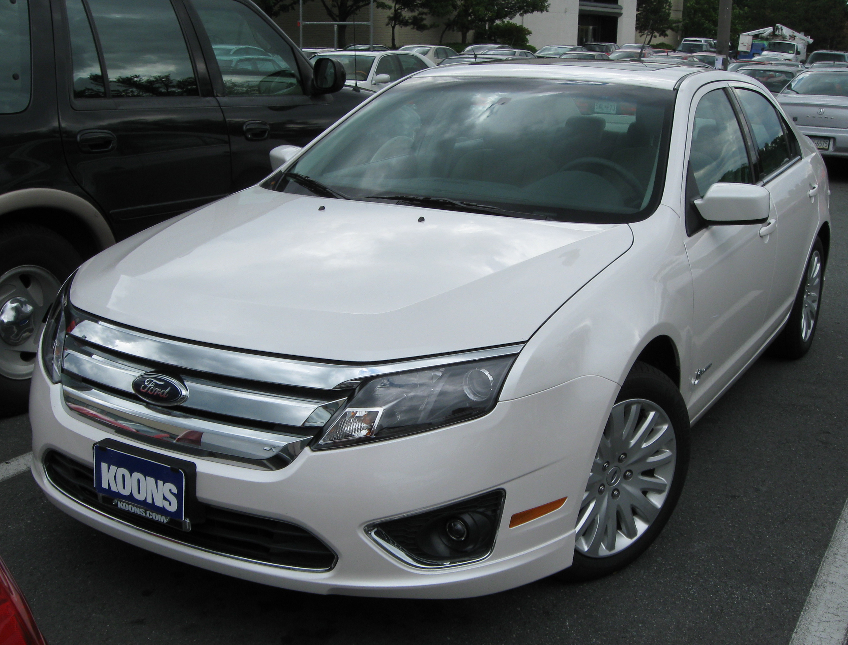 Ford Fusion 2010 on File 2010 Ford Fusion Hybrid 1    08 21 2009 Jpg   Wikimedia Commons