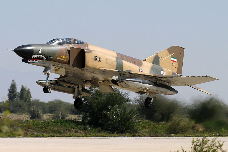 An_IRIAF_F-4E_takeoffs.jpg