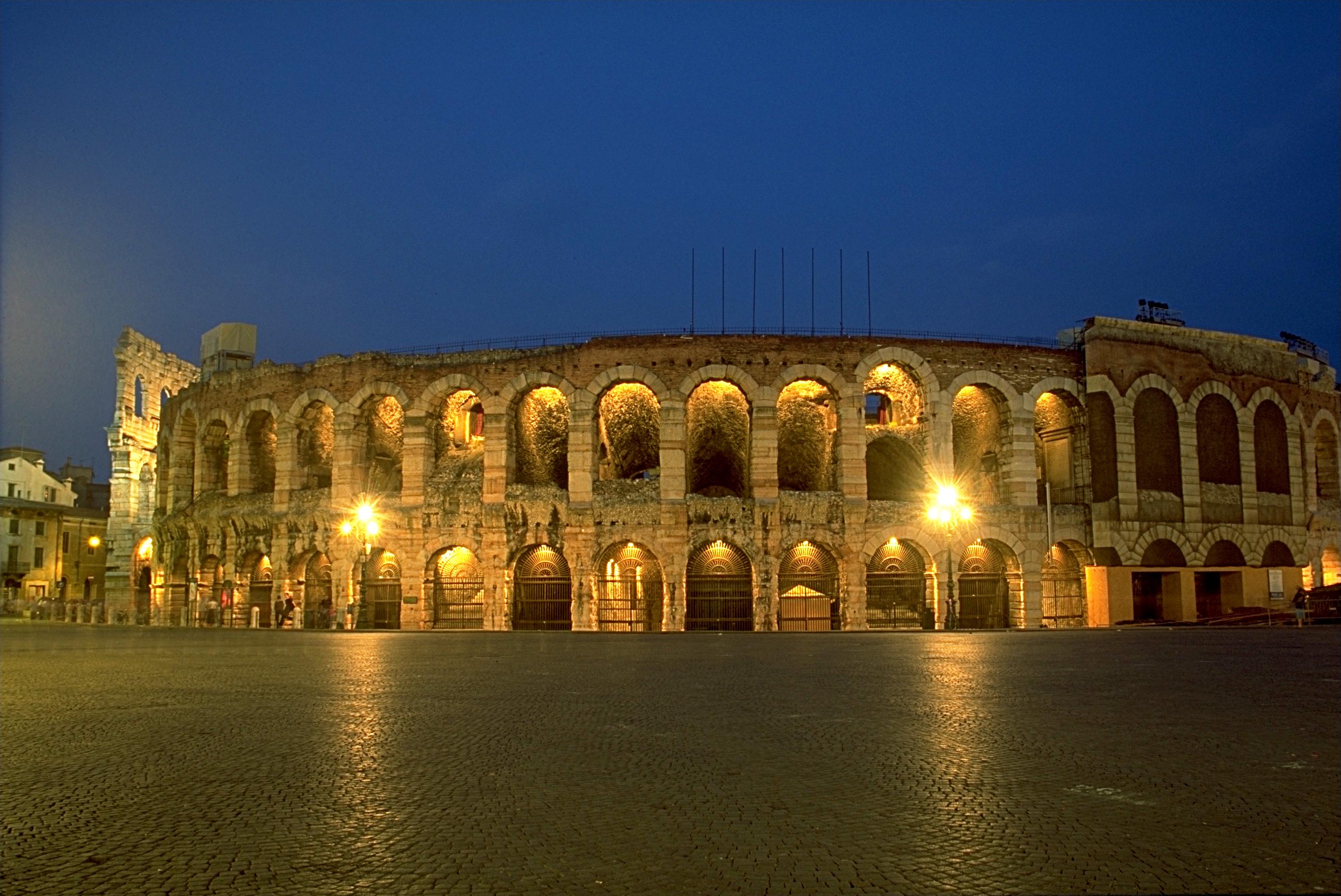 Arena De Verona