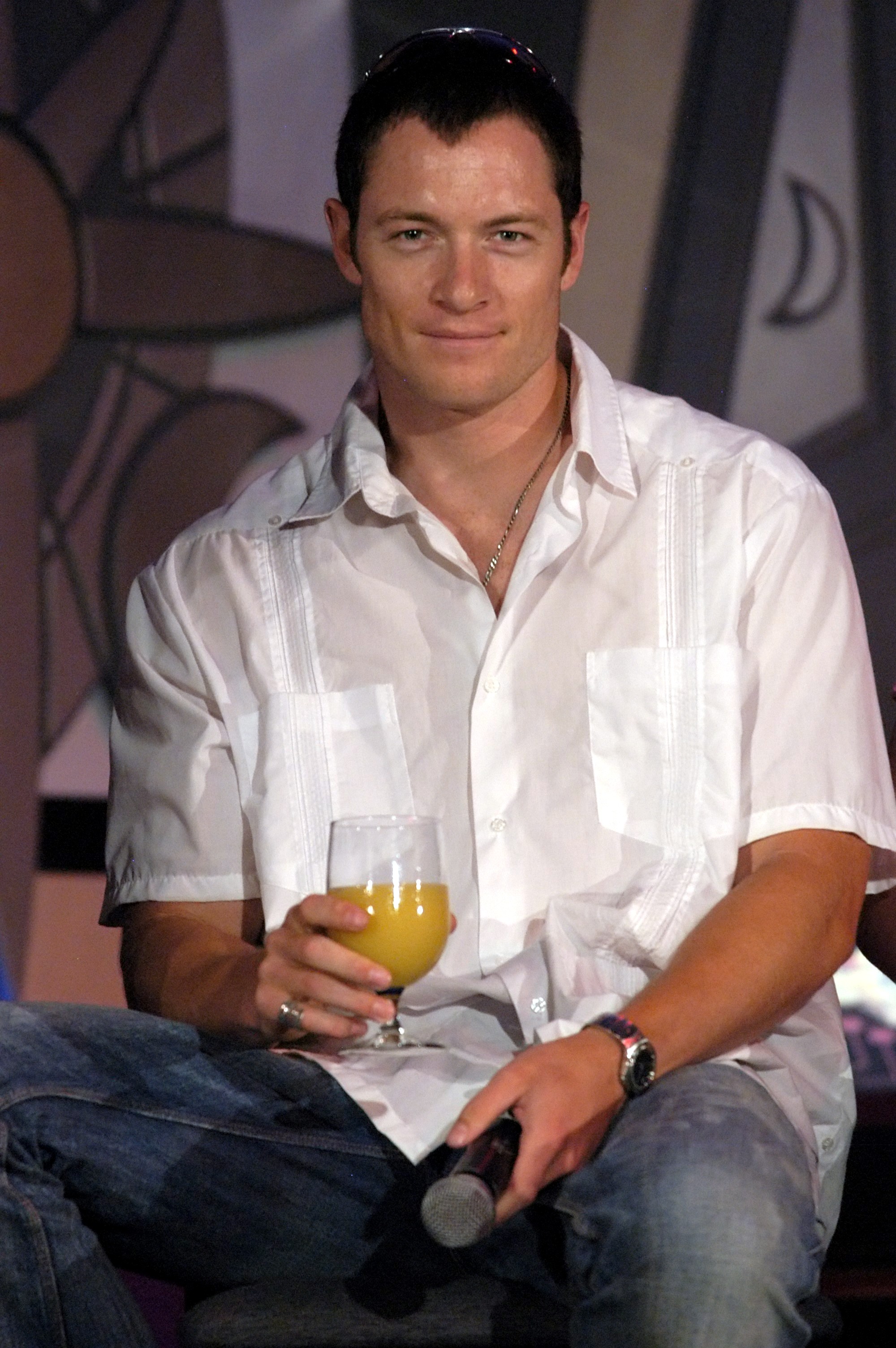 Foto van Tahmoh Penikett