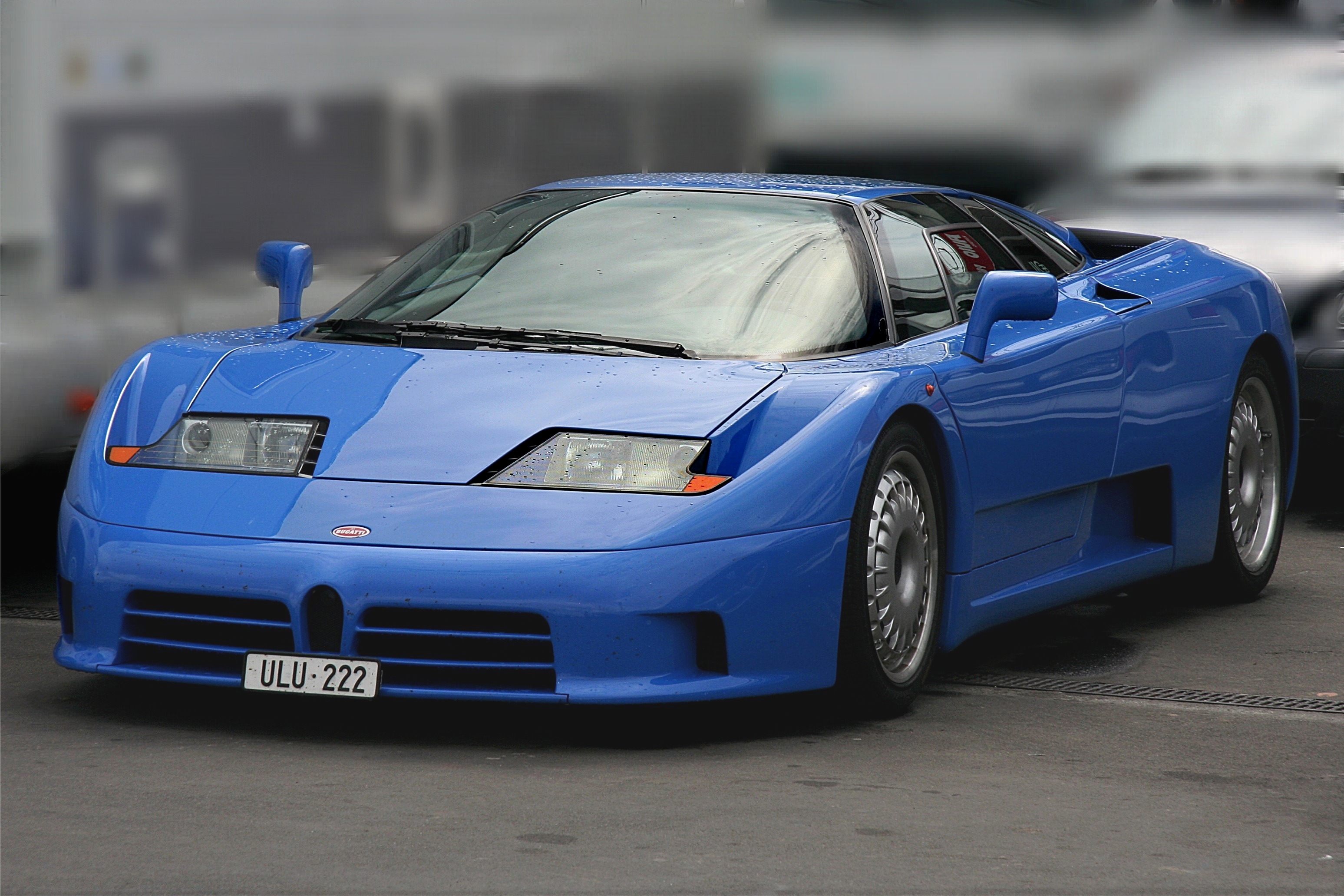 The Bugatti EB110 Sporty Cars