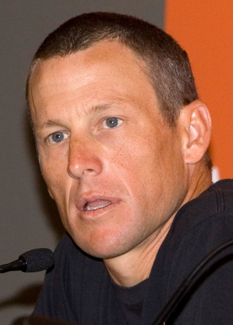 File:Lance Armstrong (Tour Down Under 2009).jpg - Wikimedia Commons