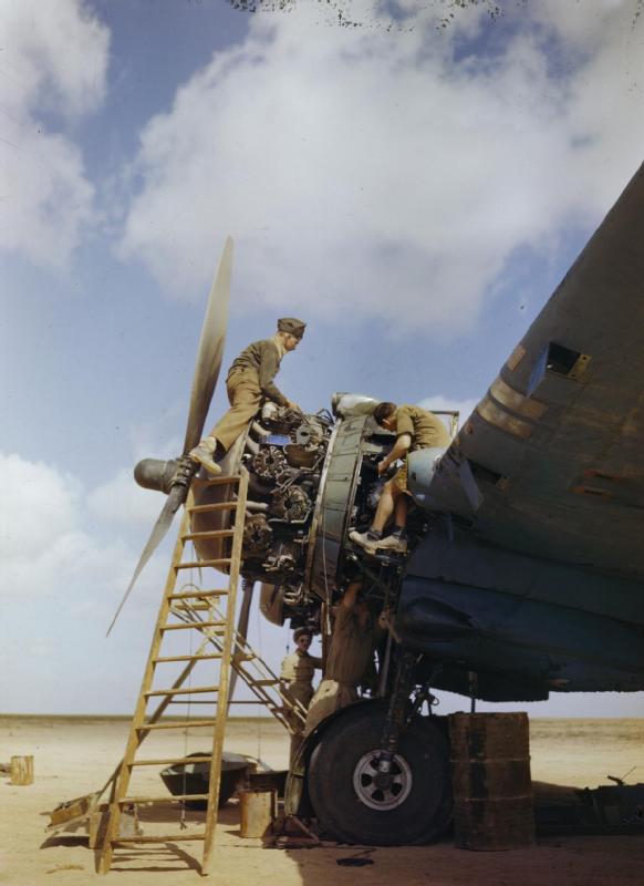 Royal Air Force in der Libyschen Wüste im April 1943