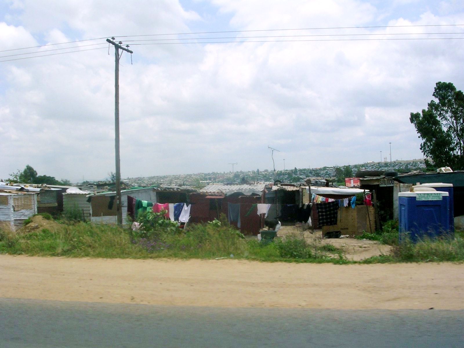 http://upload.wikimedia.org/wikipedia/commons/4/49/Diepsloot_Township%2C_Diepsloot%2C_Gauteng_Province.jpg