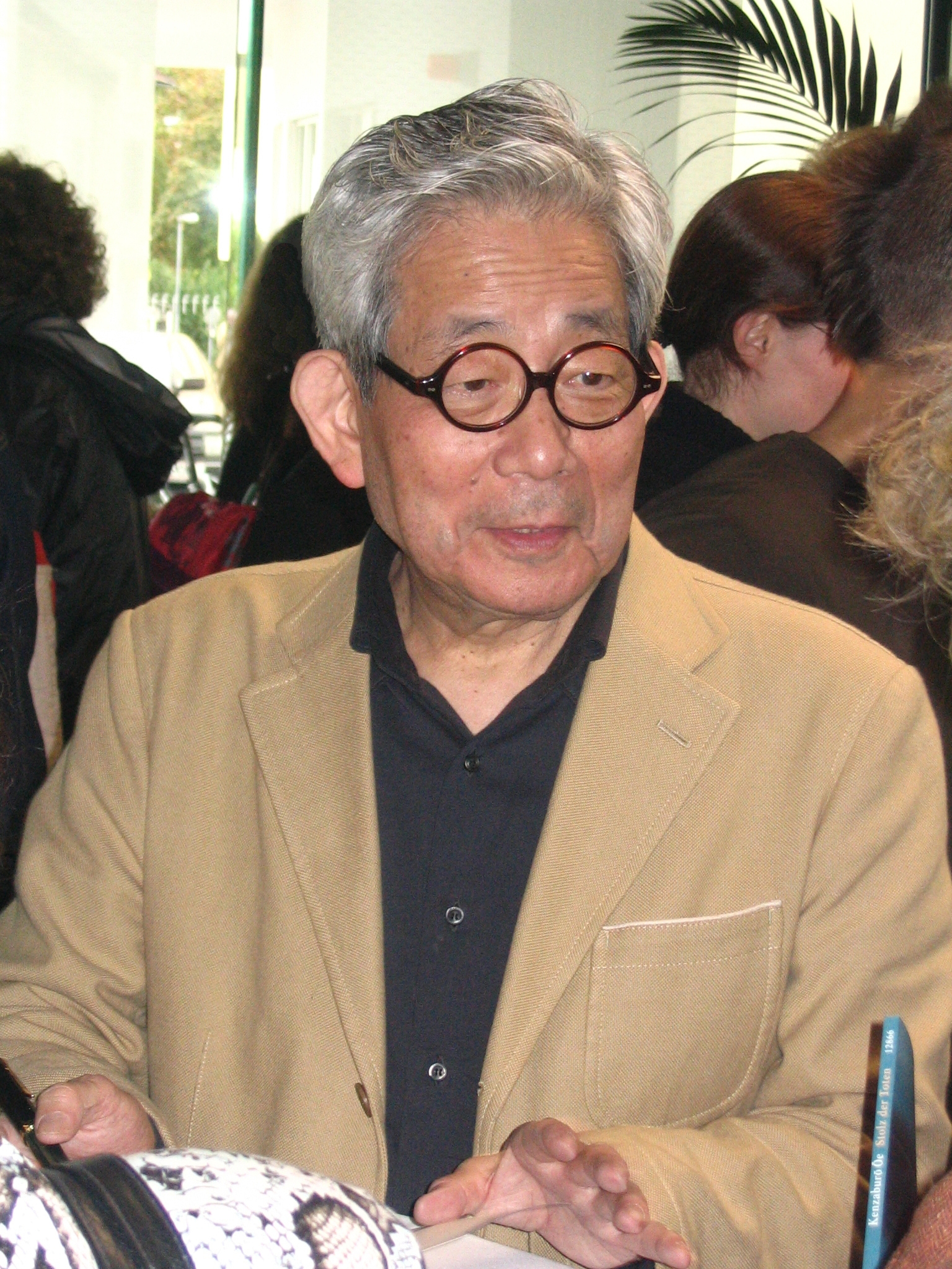 Kenzaburō Ōe Größe