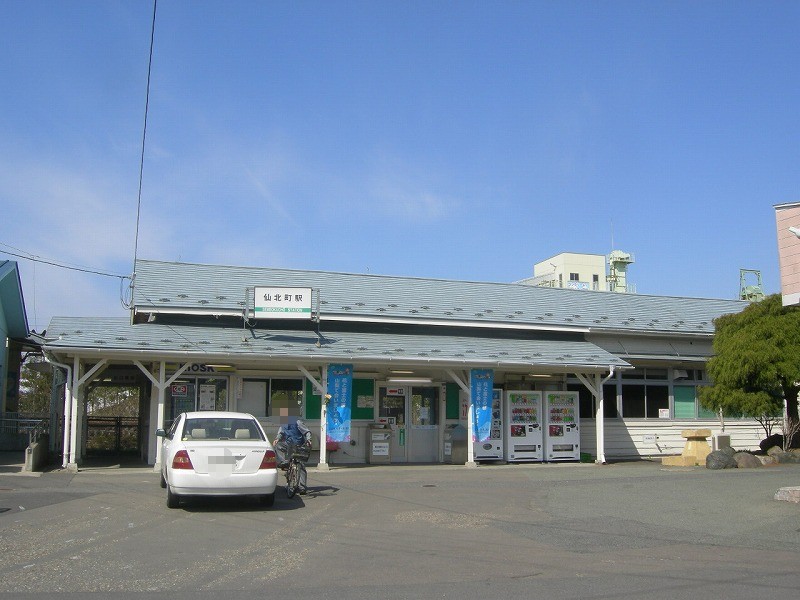 Senbokucho-stn.jpg