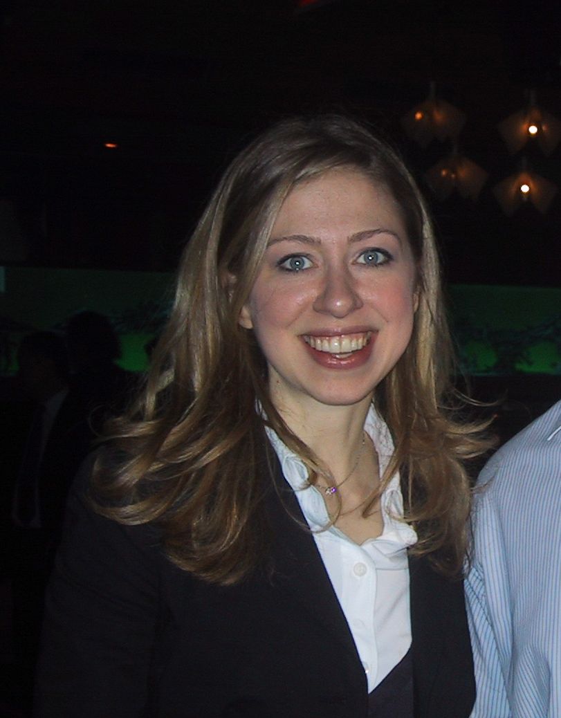 File:CHELSEA CLINTON in 2008.jpg - Wikimedia Commons