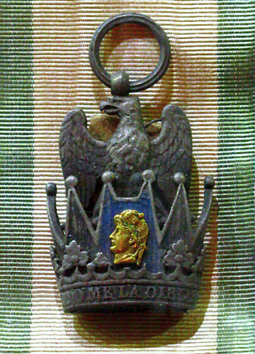 Archivo: Orden Imperial del Crown.PNG Hierro