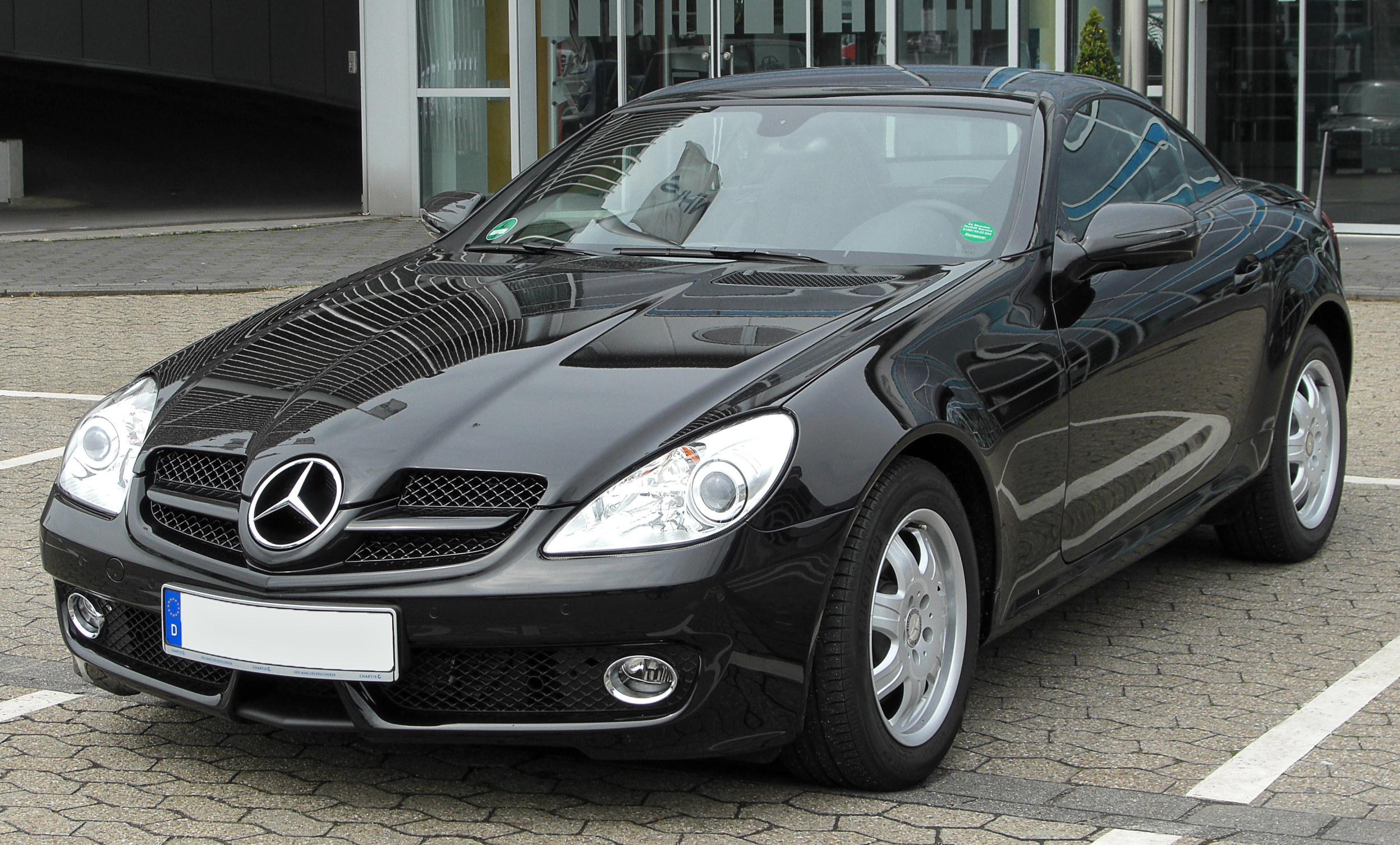 Description Mercedes SLK (R171) Facelift front 20100508.jpg