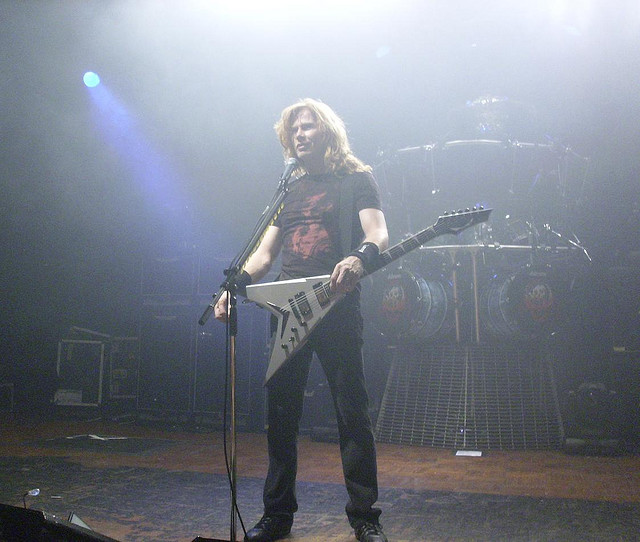 파일:Dave Mustaine Live Megadeth.jpg