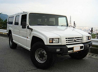 Toyota_Mega_Cruiser.jpg