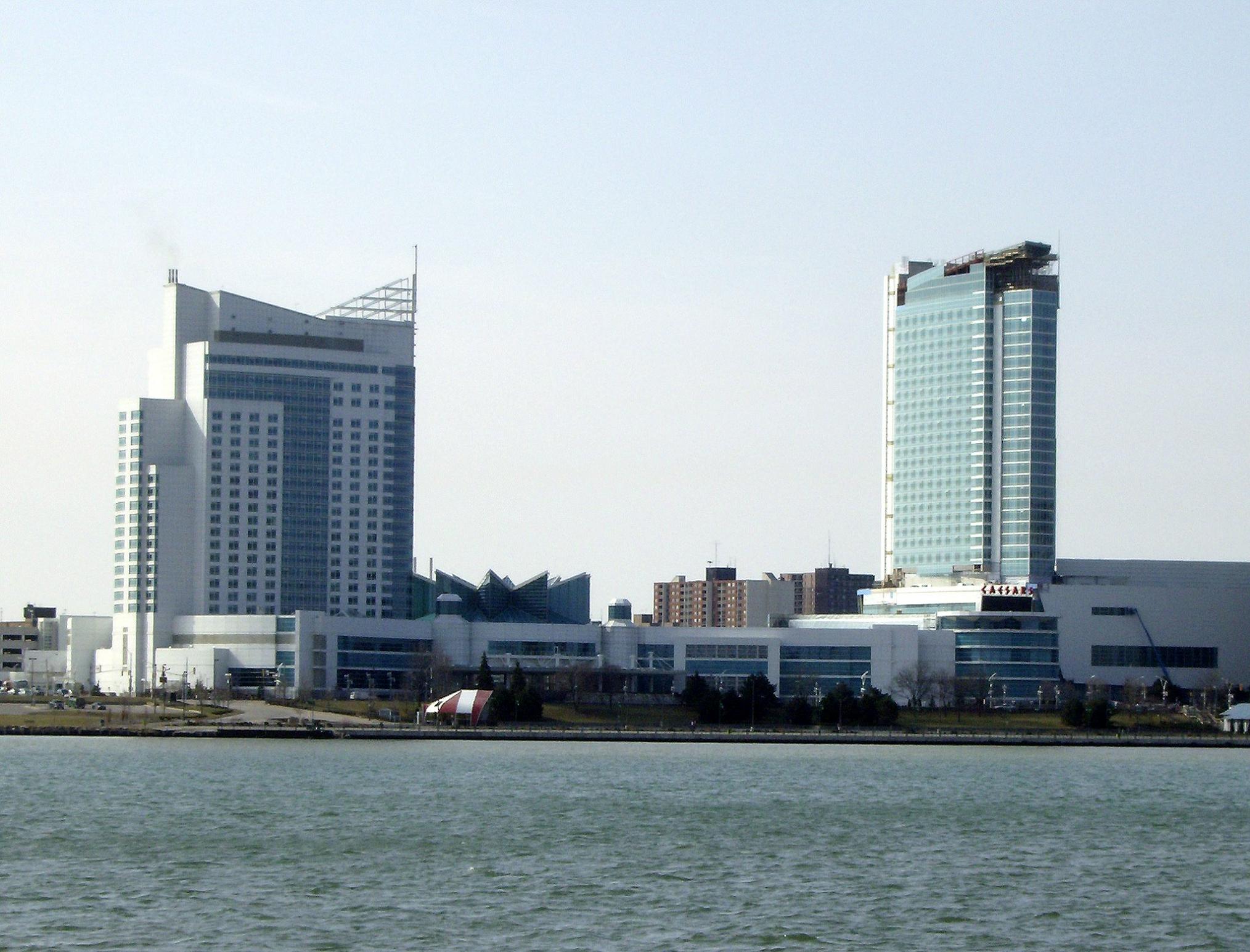 File:Casino Windsor hotel expansion april 2008.jpg - Wikipedia, the ...