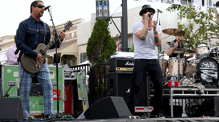 SugarRay-2008-TheGrove-(edit).jpg