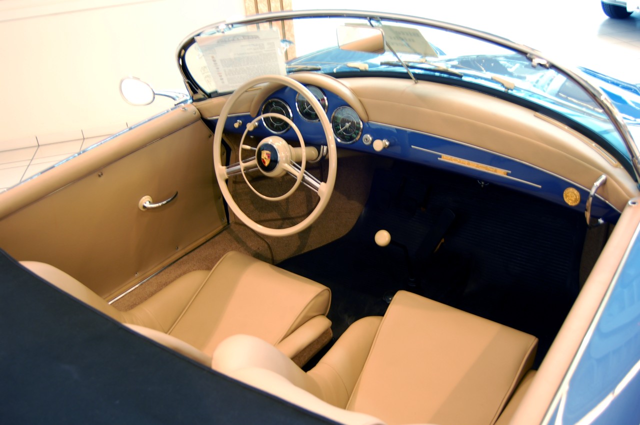 1957_Blue_Porsche_356_Speedster_Interior.jpg