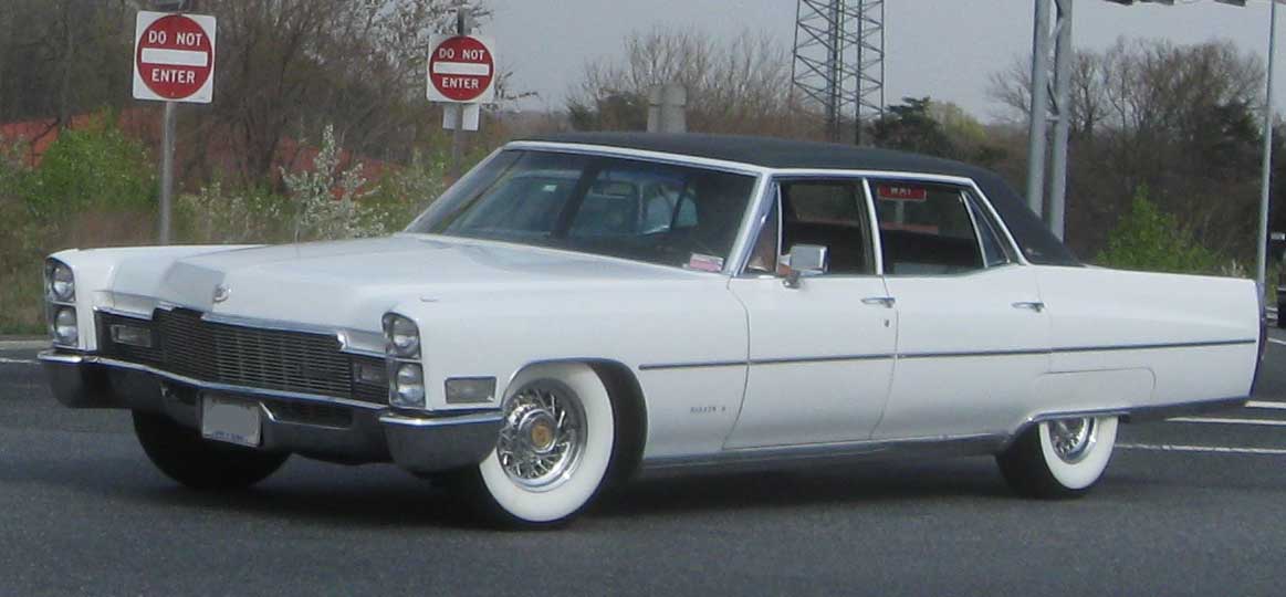 File1960s Cadillac sedanjpg