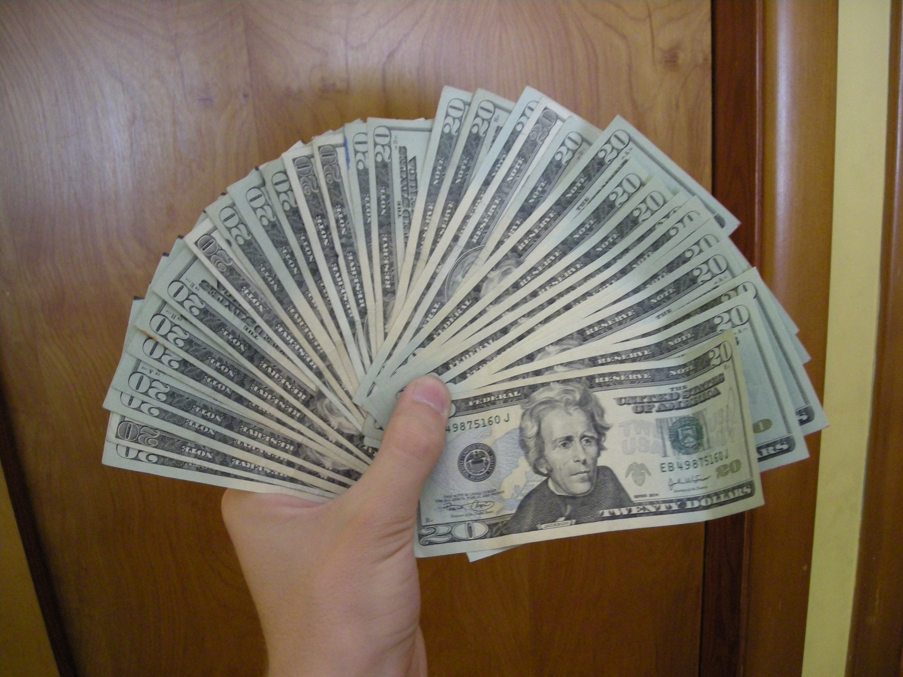 FileTwenty dollar bills.JPG Wikimedia Commons