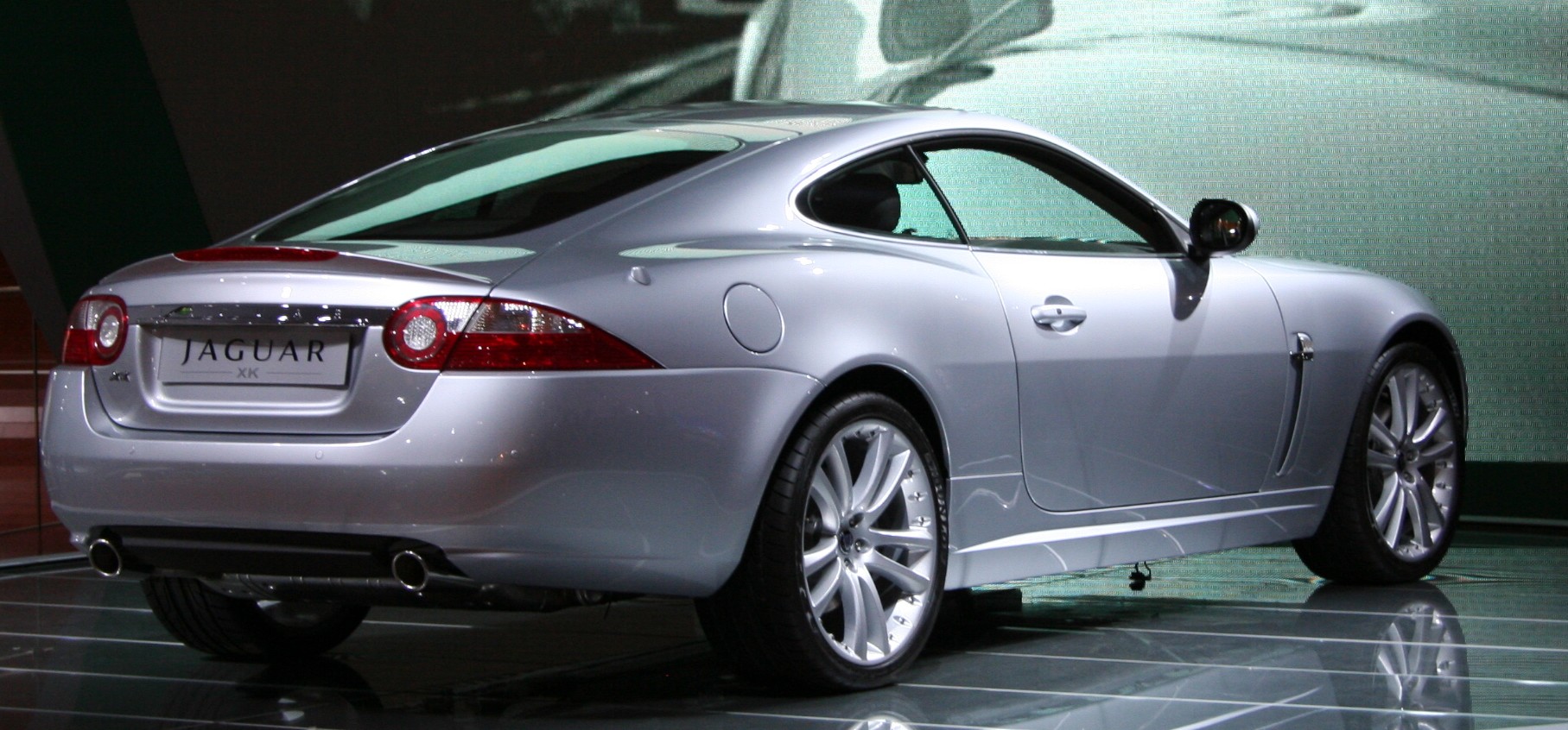 Jaguar_XK_IAA_2005.jpg