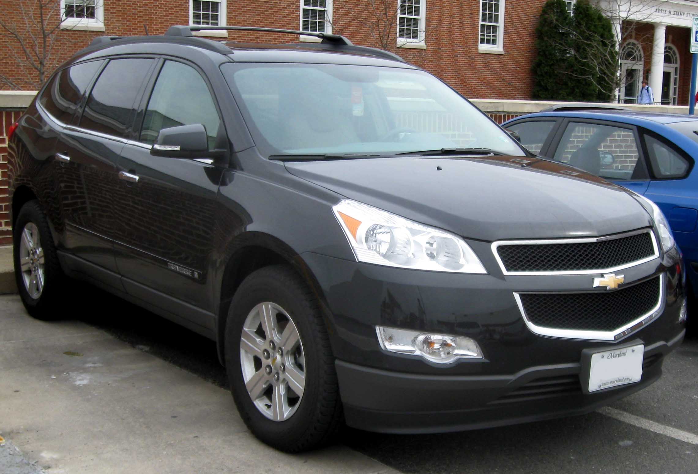 The Chevrolet Traverse Top Images