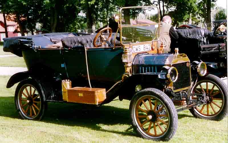 File1912 Ford Model T Touringjpg No higher resolution available